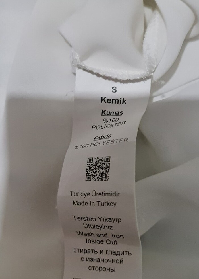 Kadin Bluz. Uzun kollu ancak içinde düğmesi de olduğu için rahat - Görsel 3