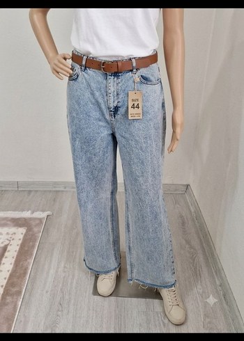 Zara Acik Mavi Rahat Kesim Jean