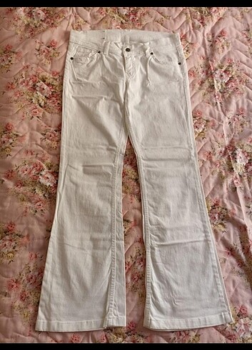Beyaz ispanyol paça pantalon