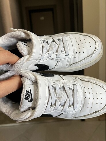 33 Beden beyaz Renk Nike ayakkabı