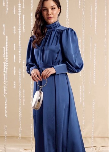 Parlak Lacivert Uzun Saten Elbise - Görsel 2