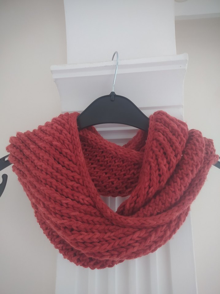 Kadın Kırmızı Örgü Bohem Şal - Görsel 4