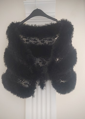 Kürk Detaylı Siyah Gotik Straplez Kazak - Görsel 3