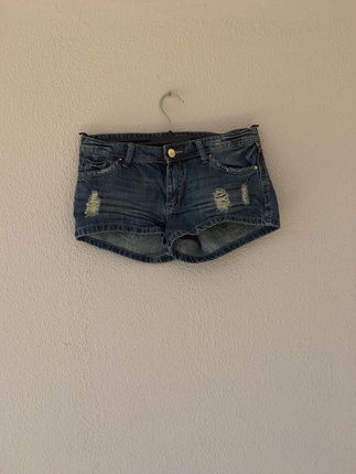 Stradivarius şort