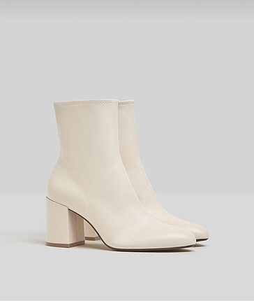 Bershka Krem Rengi Bot