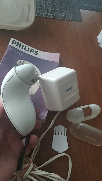 Philips PHILIPS CIMBIZLI CİFT KADEMELİ EPİLASYON ALETİ.