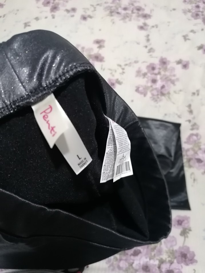 Siyah Deri Görünümlü Kadın Tayt - Görsel 3