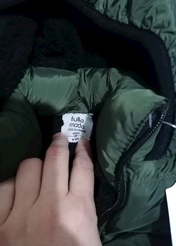 Yeşil Kapüşonlu Kışlık mont - Görsel 6