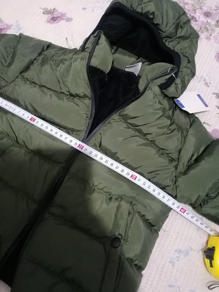 Yeşil Kapüşonlu Kışlık mont - Görsel 5