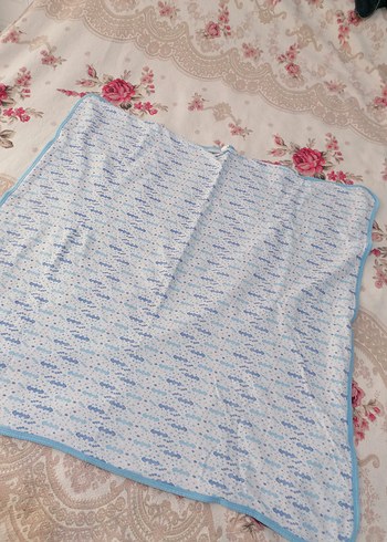 Çocuklar için beyaz baskılı battaniye - Görsel 2