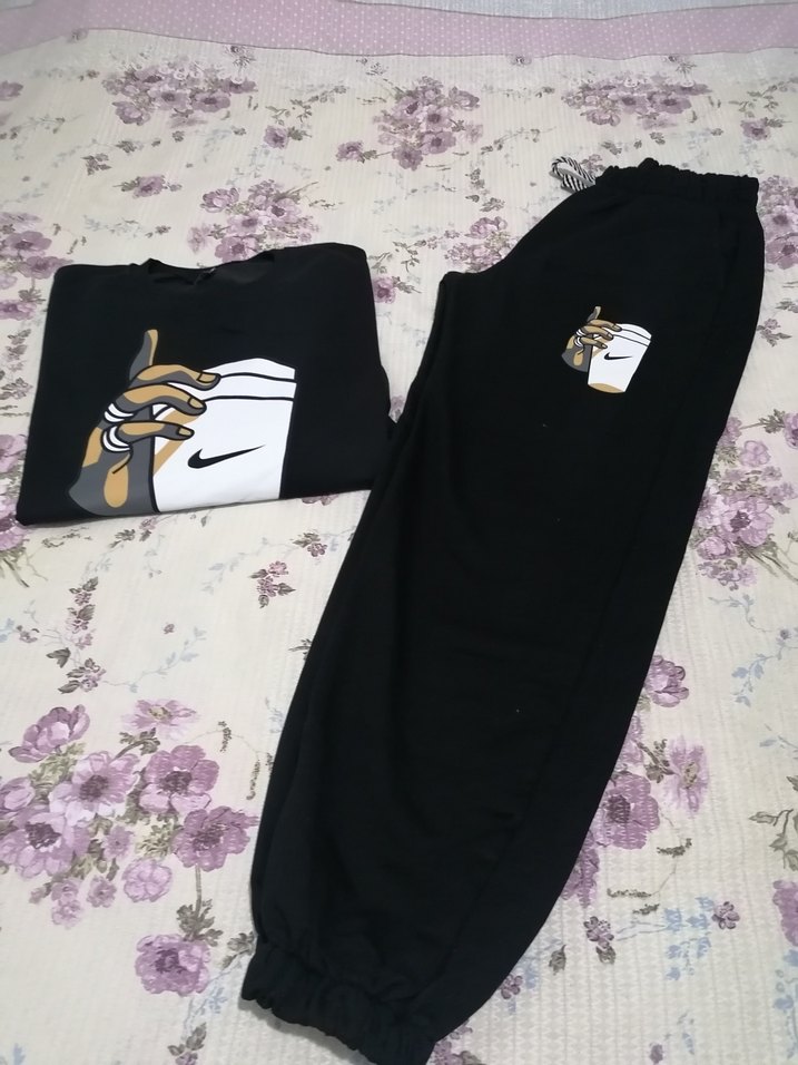 Kız Siyah Baskılı Rahat Eşofman Takımı - Görsel 2