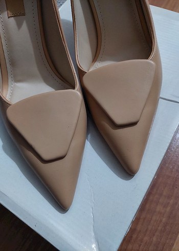 Elle Bej Stiletto Topuklu Kadın Ayakkabı