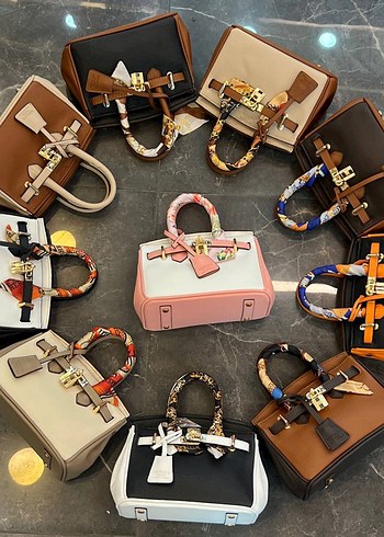 Zincir Detaylı Çok Renkli Deri Kadın Çanta - Görsel 6