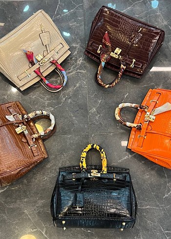 Zincir Detaylı Çok Renkli Deri Kadın Çanta - Görsel 17