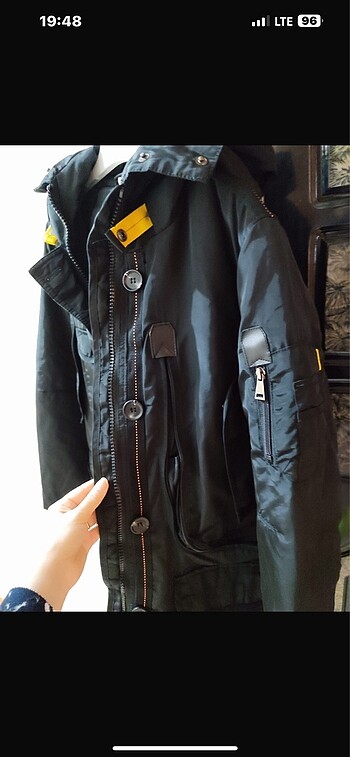 Diğer Parajumpers siyah kapüşonlu mont m beden