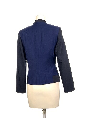 40 Beden Beymen Blazer %70 İndirimli.