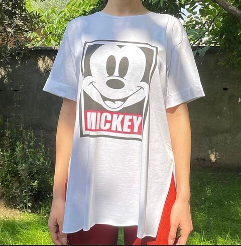 Diğer Mıckey yazılı tişört