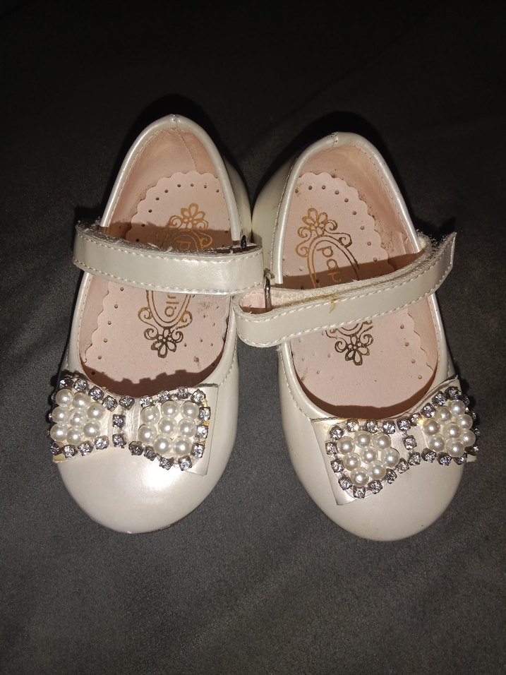 Kız Çocuk Beyaz Tokalı Babet - Görsel 2