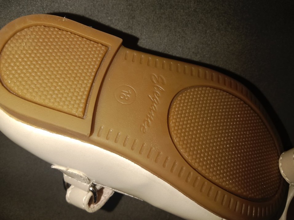 Kız Çocuk Beyaz Tokalı Babet - Görsel 3