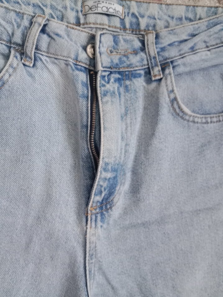Kadın Açık Mavi Bol Kesim Denim Pantolon - Görsel 2