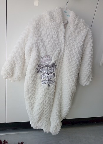 Beyaz Nakışlı Kürklü Bebek Kış Tulumu - Görsel 2