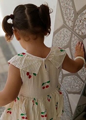 7 Yaş Beden Zara kirazli elbise