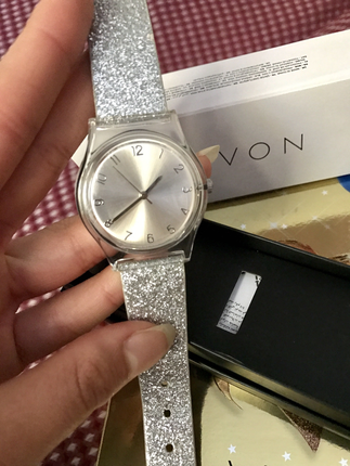Avon Gümüş paentli kol saati