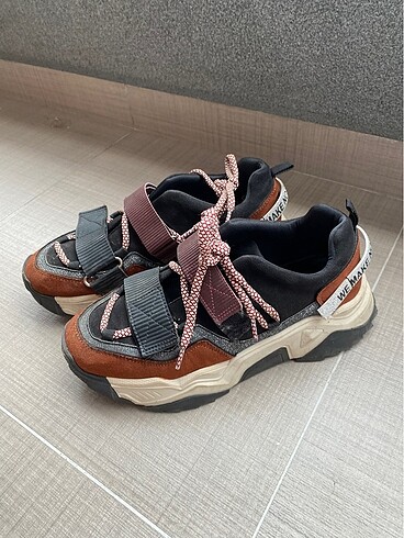 Luvishoes Butik Spor Ayakkabı
