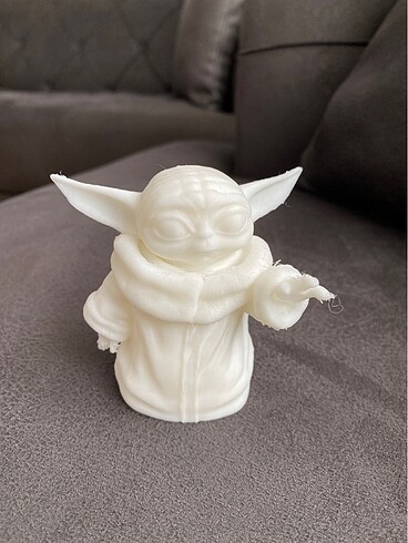 Tasarımcı Baby Yoda Figür