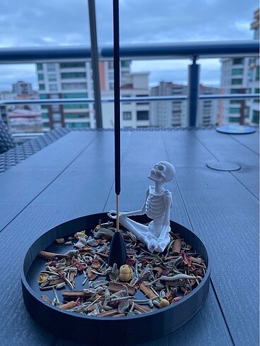 Beden siyah Renk Tütsülük