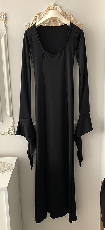 Urban Outfitters Gothic elbise wenesday elbise