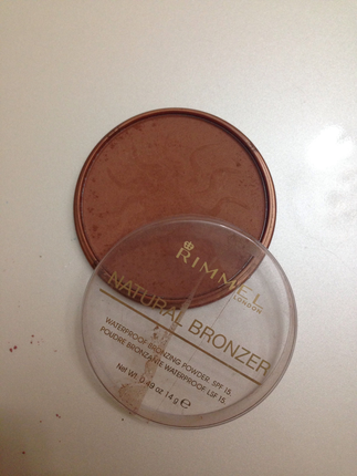 Rimmel bronz pudra az kullanıldı
