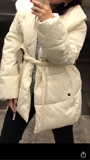 m Beden Bershka mont