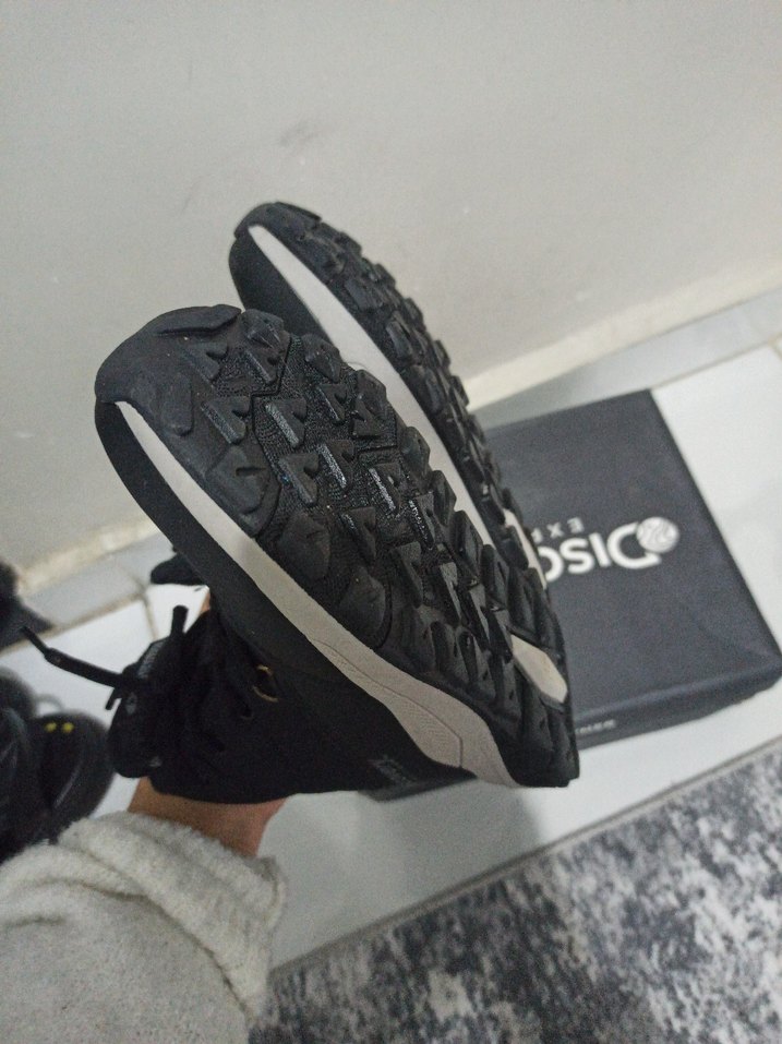 Erkek Çocuk Siyah Cırtlı Bot - Görsel 4