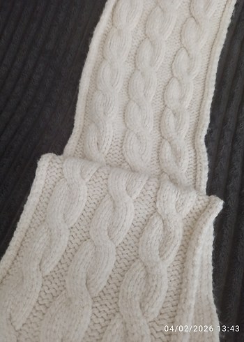 Kadın Beyaz Gri Örgü Yün Atkı - Görsel 2