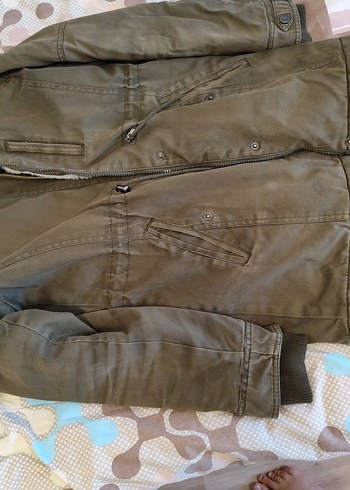 Düğmeli Gri-Kahverengi Kapüşonlu Kadın Mont - Görsel 2