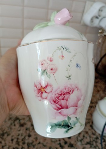 Beden beyaz Renk Vintage Beyaz Çiçek Desenli Porselen baharatlık