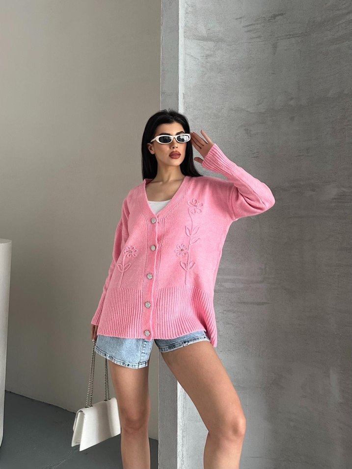 Süzene ve taşlı kristal düğmeli triko hırka - Görsel 4