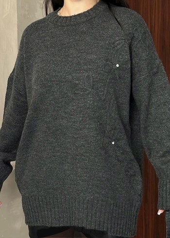 Süzene ve taşlı triko kazak - Görsel 6