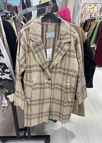 Bej Kareli Kadın Kaban - Görsel 2