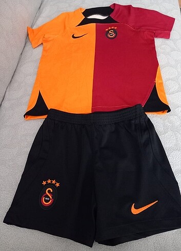 Erkek çocuk lisanslı Galatasaray forması