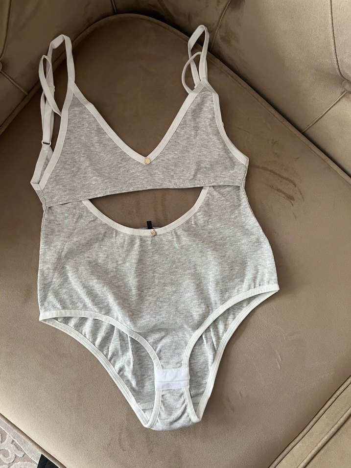 House Of Silk Bodysuit - Görsel 3