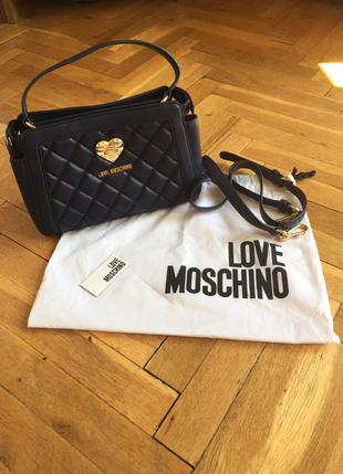 Orjinal Love moschino çanta 