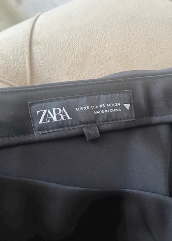 xs Beden siyah Renk Zara Saten Midi Etek