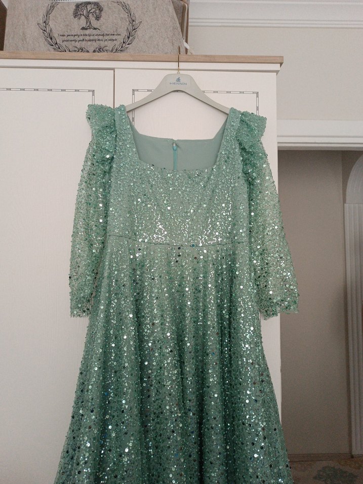 Parlak Yeşil Uzun Drapeli Kadın Abiye - Görsel 5