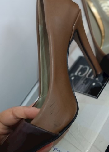 Kahverengi Tokalı Kadın Stiletto - Görsel 2