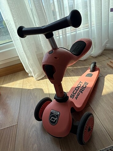 Scoot and ride