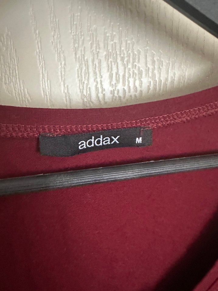 Bordo V Yakalı Kadın Tişört - Görsel 2