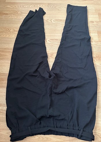 Trendyol ince kumaş havuç pantolon siyah - Görsel 2