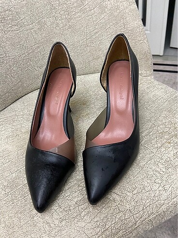 38 Beden Stiletto